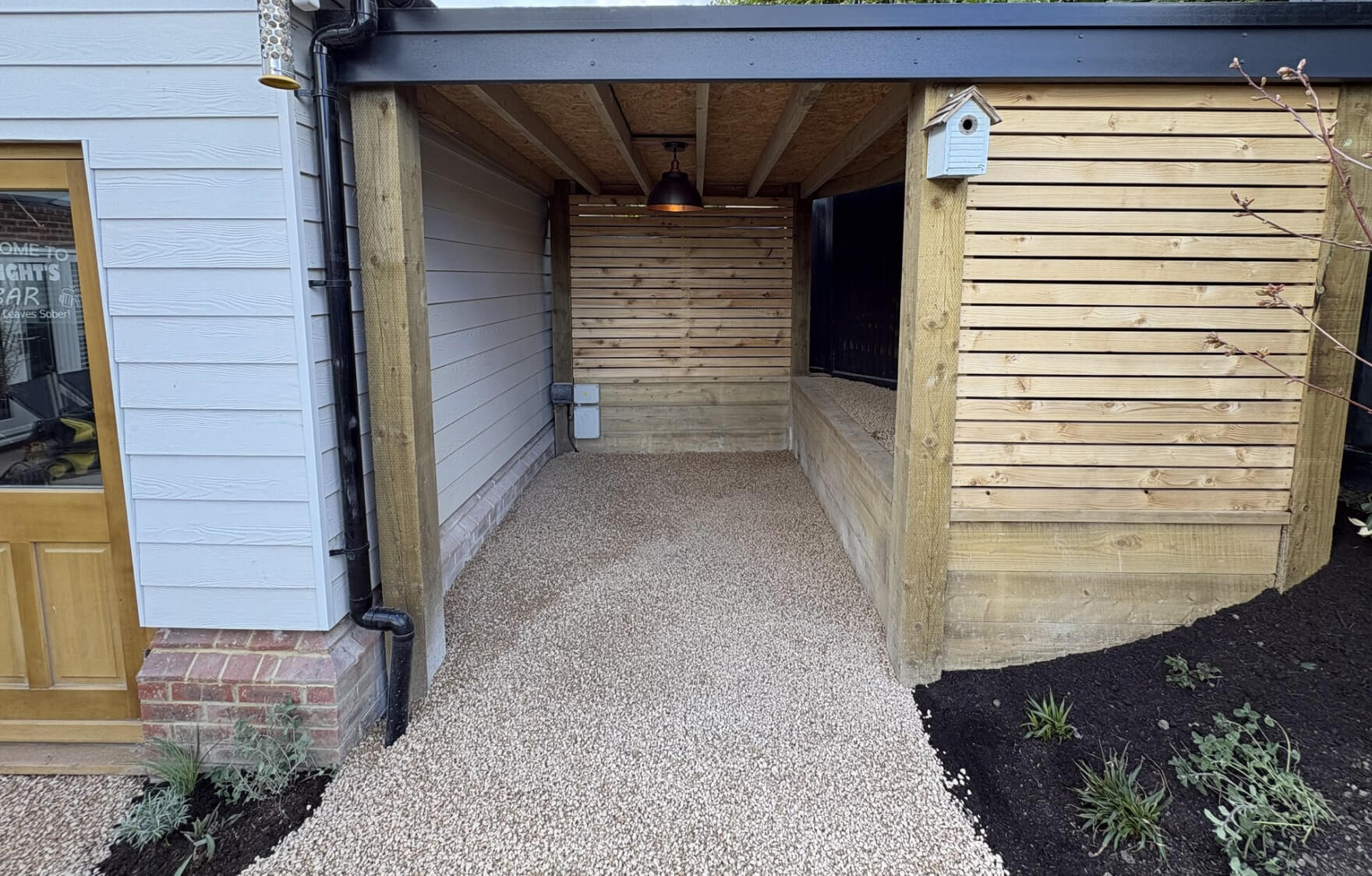 GARDEN ROOMS 1